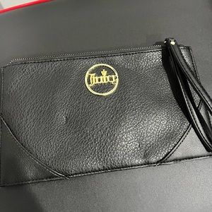 Juicy Couture wristlet